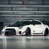 LIBERTY WALK LB-SILHOUETTE WORKS GT 35GT-RR WIDEBODY KIT FOR R35 NISSAN GT-R