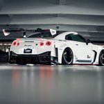 LIBERTY WALK LB-SILHOUETTE WORKS GT 35GT-RR WIDEBODY KIT FOR R35 NISSAN GT-R