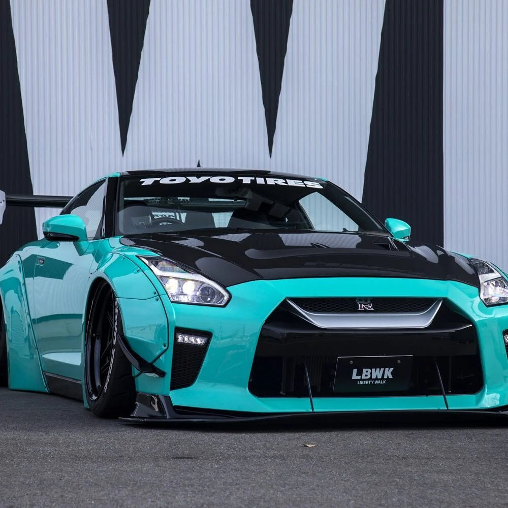 LIBERTY WALK LB-WORKS TYPE-1.5 WIDEBODY KIT FOR R35 NISSAN GT-R LIBERTY WALK LB-WORKS TYPE-1.5 WIDEBODY KIT FOR R35 NISSAN GT-R