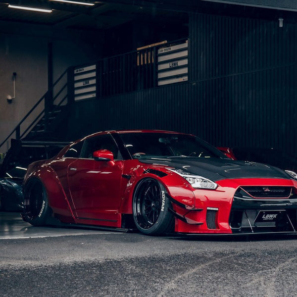 ❤️LIBERTY WALK Nissan GT-R R35 Candy Red Buy Pink Slips Nissan GT-R (R35) Liberty Walk, 1:18 Scale Vehicle