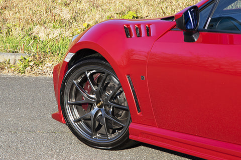 CHARGE SPEED 2013-2020 SUBARU BR-Z ZC-6/ SCION FR-S FT-86/ TOYOTA 86 ZN-6 MODEL FRP 5MM EACH SIDE FRONT FENDERS WITH DUCT (JAPANESE FRP) PAIR